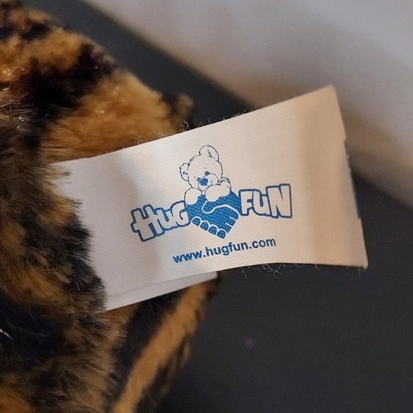 HugFun Striped Bear 2018 NWT - Picture 4 of 4